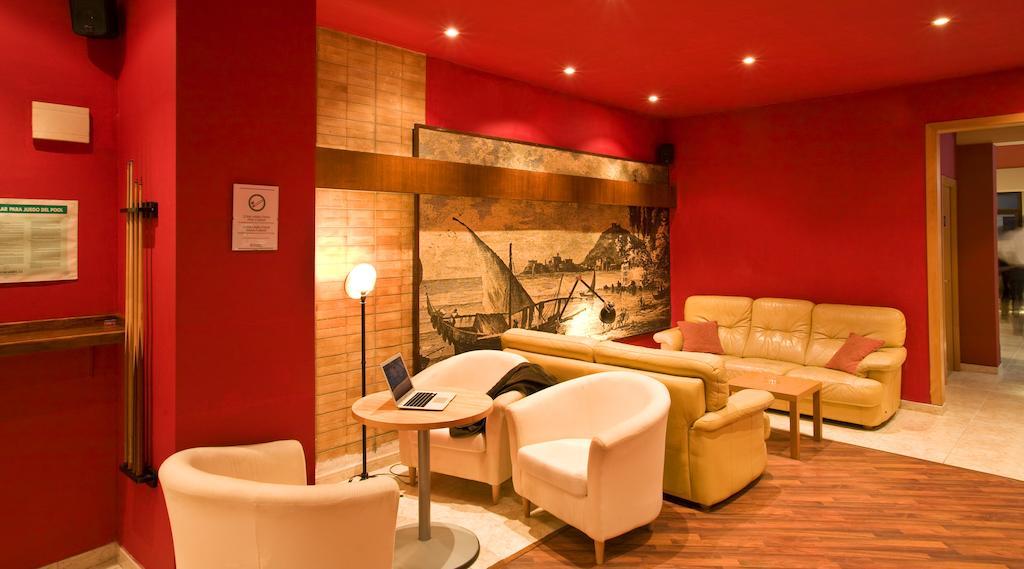 Hotel Central Normandie Sitges Bagian luar foto